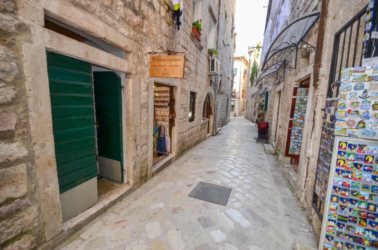 Portobello Old Town Kotor Extérieur photo